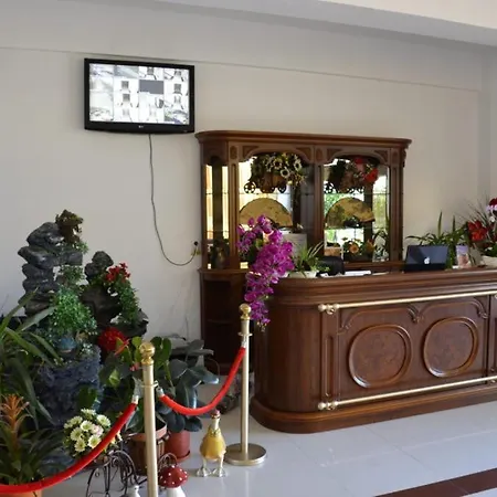 Martiniuc Smart House 2 Hotel 3*